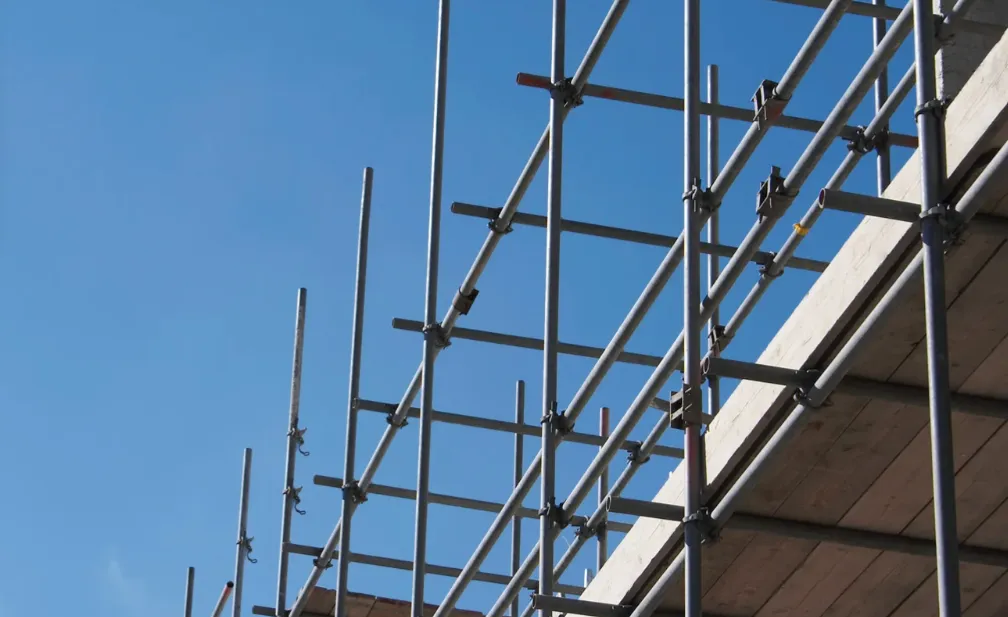 Roof Repair By A Trusted Trader: What You Need To Know In 2025